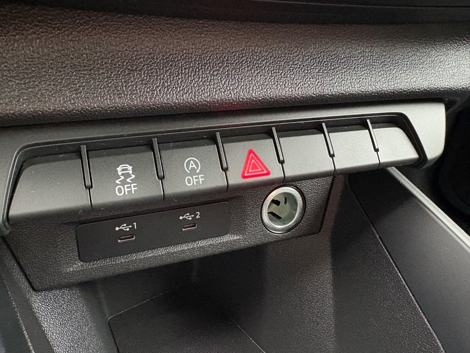 Audi A1 30 TFSi Advanced Sportback 5d