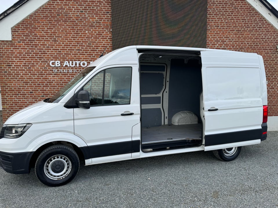 VW Crafter 30 2,0 TDi 140 Kassevogn L3H2