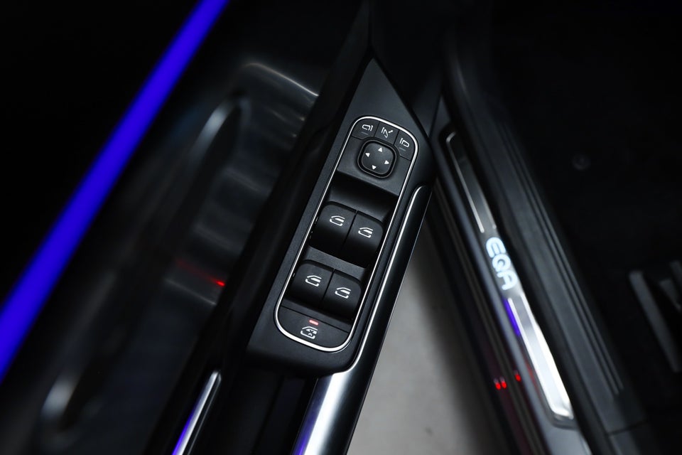 Mercedes EQA250+ AMG Advance 5d