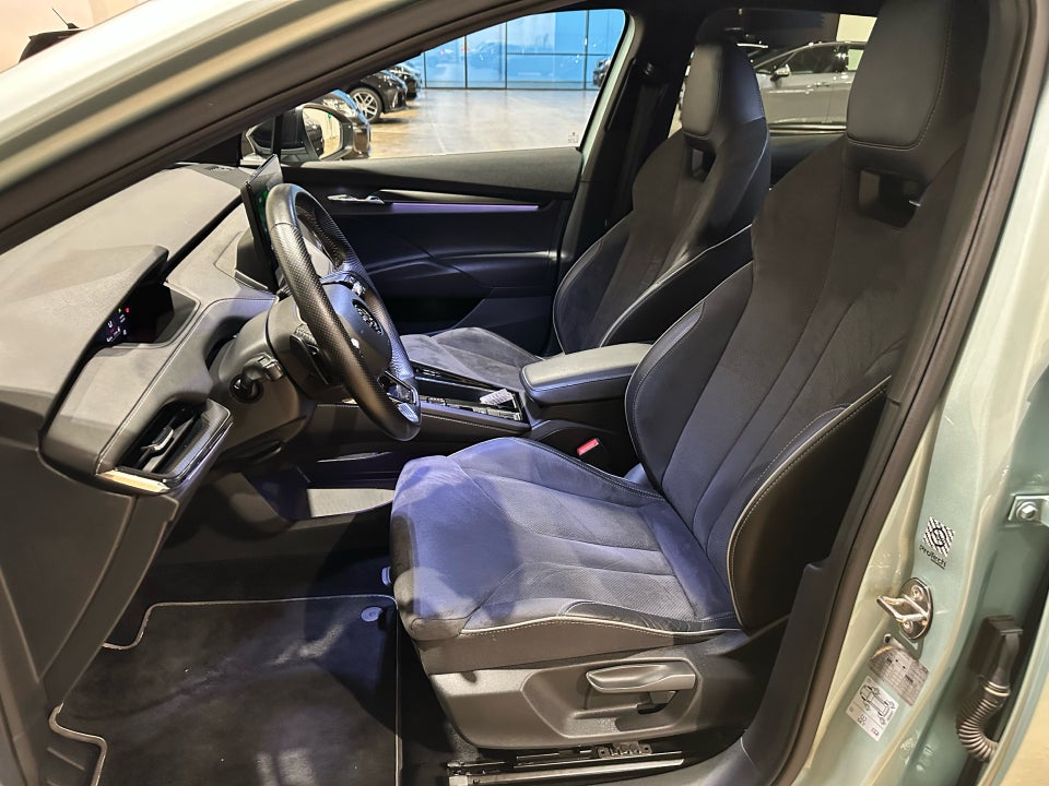 Skoda Enyaq 80 iV Sportline 5d