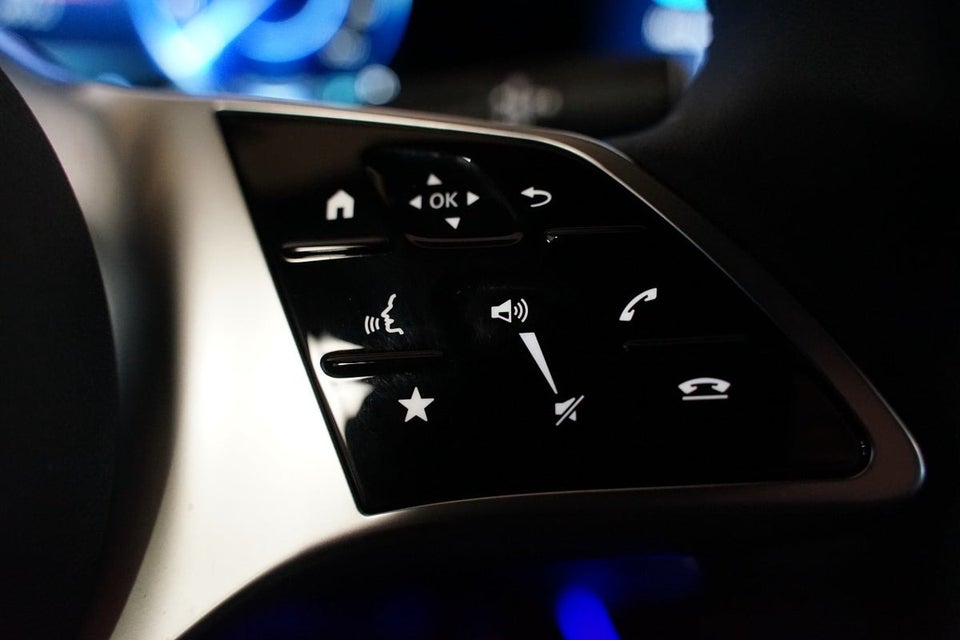 Mercedes EQB250+ Progressive 5d