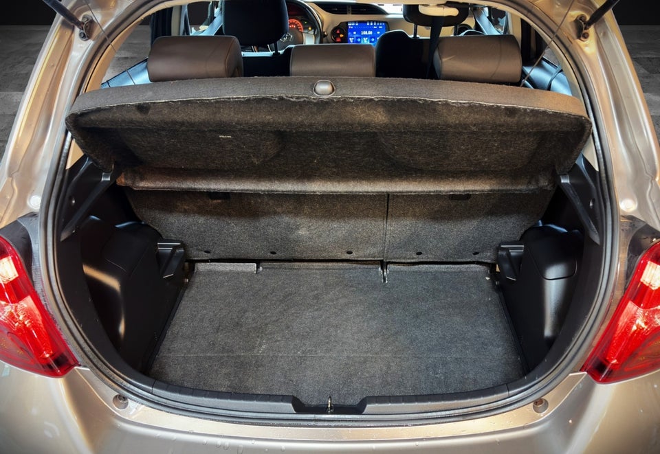 Toyota Yaris 1,0 VVT-i T1 Style 5d
