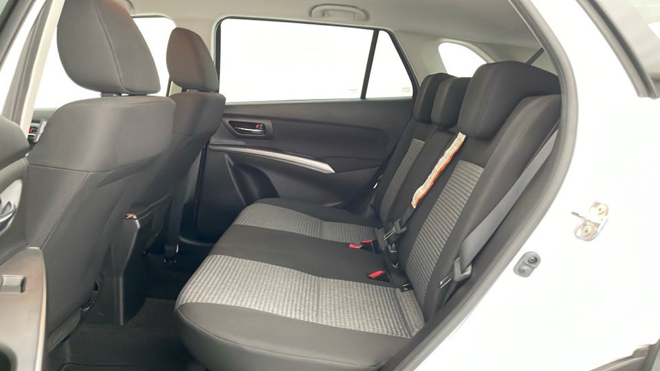 Suzuki S-Cross 1,4 mHybrid Active 5d