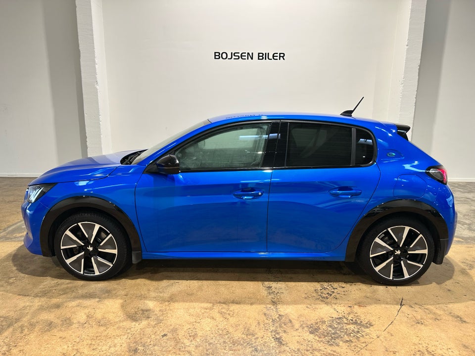 Peugeot e-208 50 GT 5d