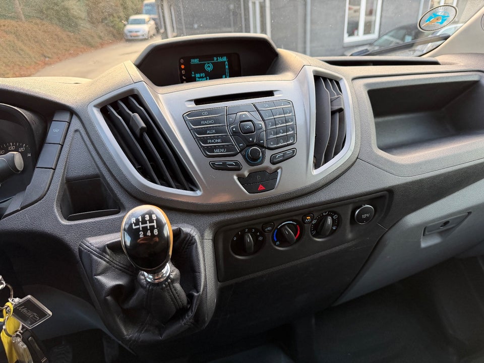 Ford Transit 350 L2 Van 2,2 TDCi 125 Trend H2 RWD