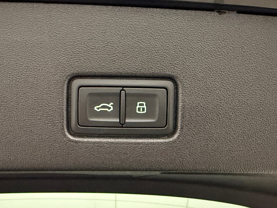 Audi Q4 e-tron 45 Progress 5d