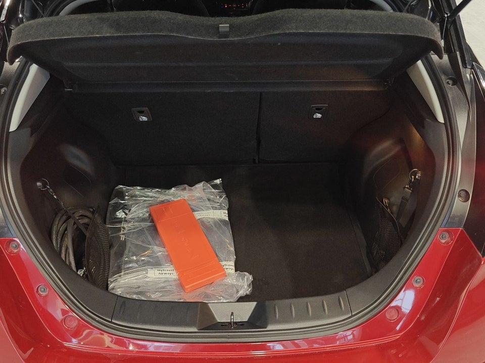 Nissan Leaf 39 N-Connecta 5d