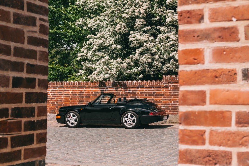 Porsche 911 3,6 Carrera 2 Cabriolet 2d