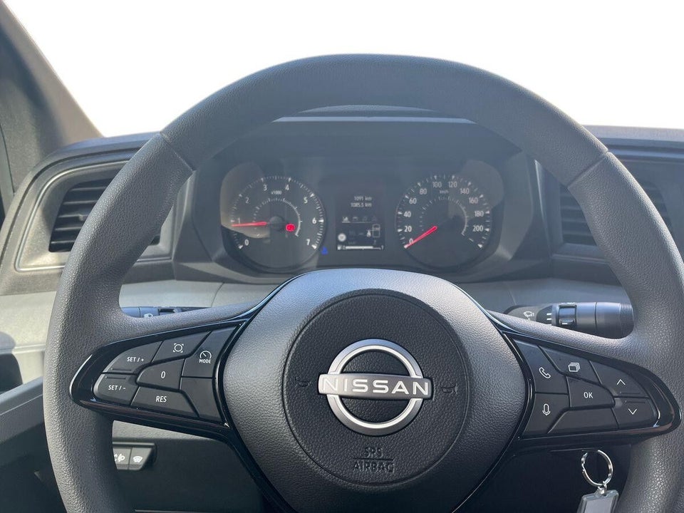 Nissan Interstar 2,3 dCi 150 L2H2 Tekna Van