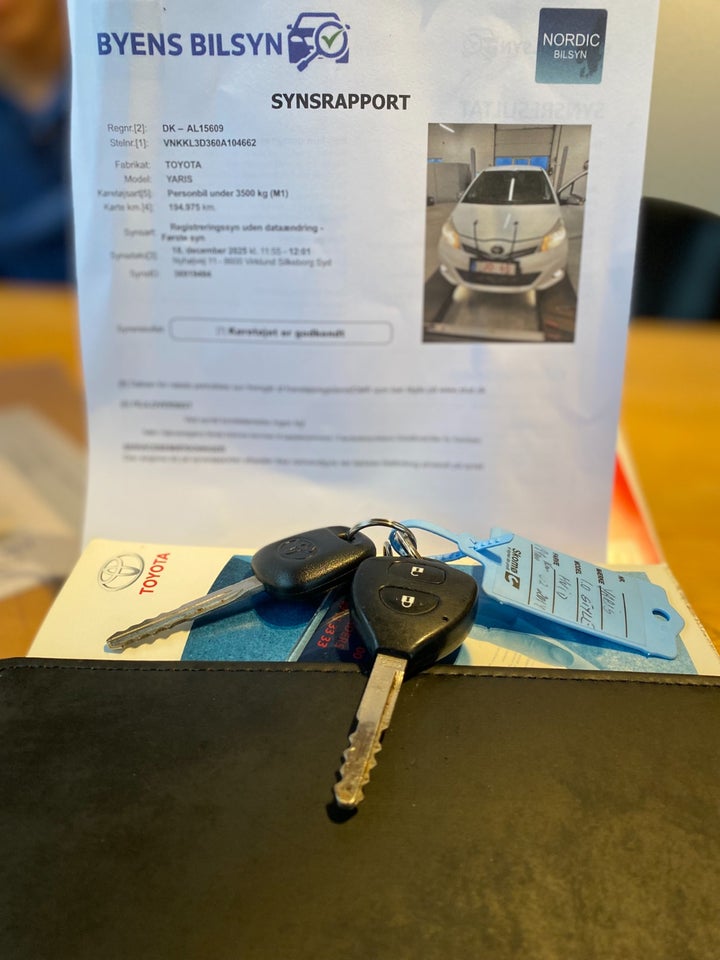 Toyota Yaris 1,0 VVT-i T2 Touch 5d