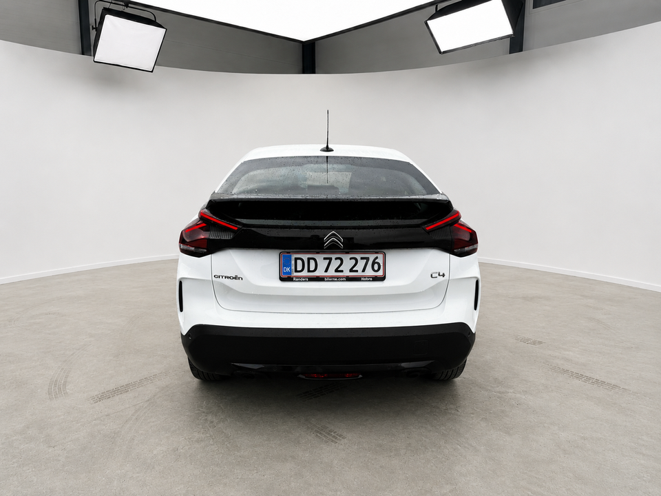 Citroën C4 1,2 PureTech 100 Iconic 5d