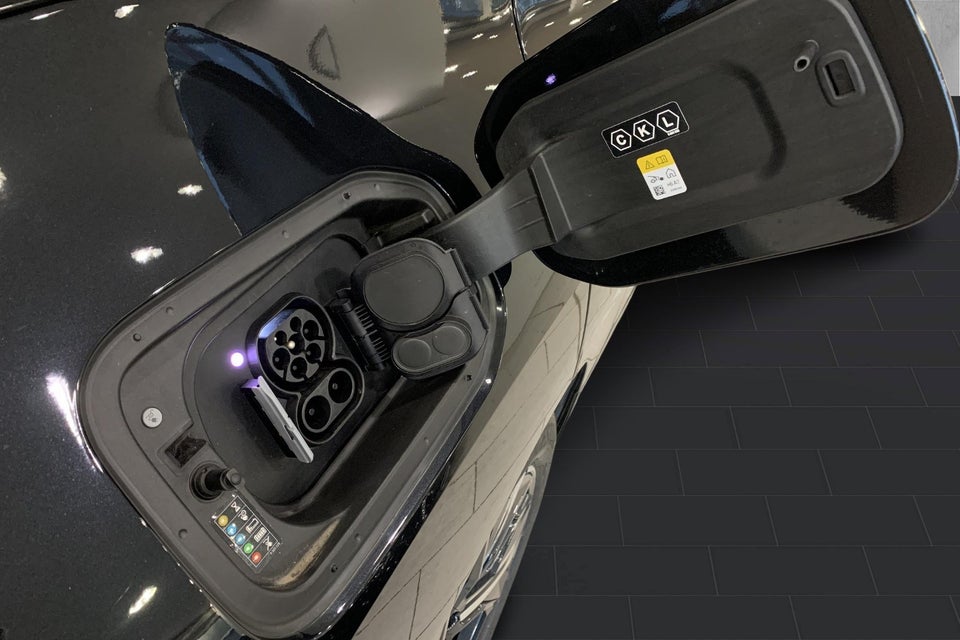 BMW iX xDrive40 Supercharged 5d