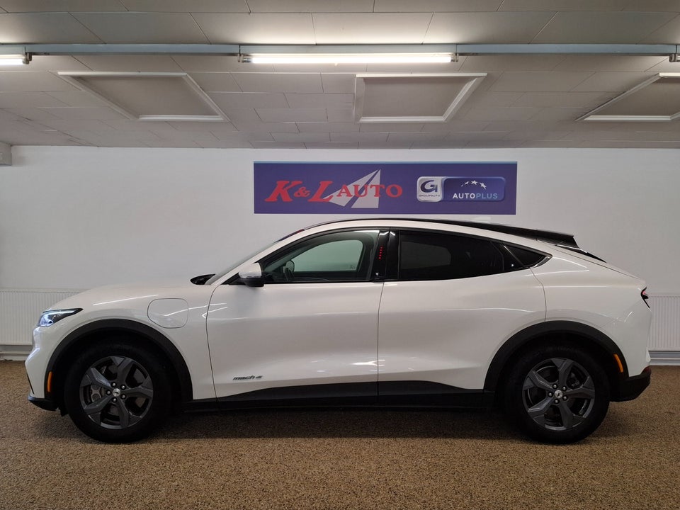 Ford Mustang Mach-E 75 Standard Range 5d