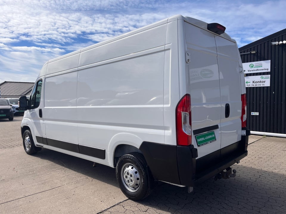 Peugeot Boxer 335 2,2 BlueHDi 165 L3H2 Premium
