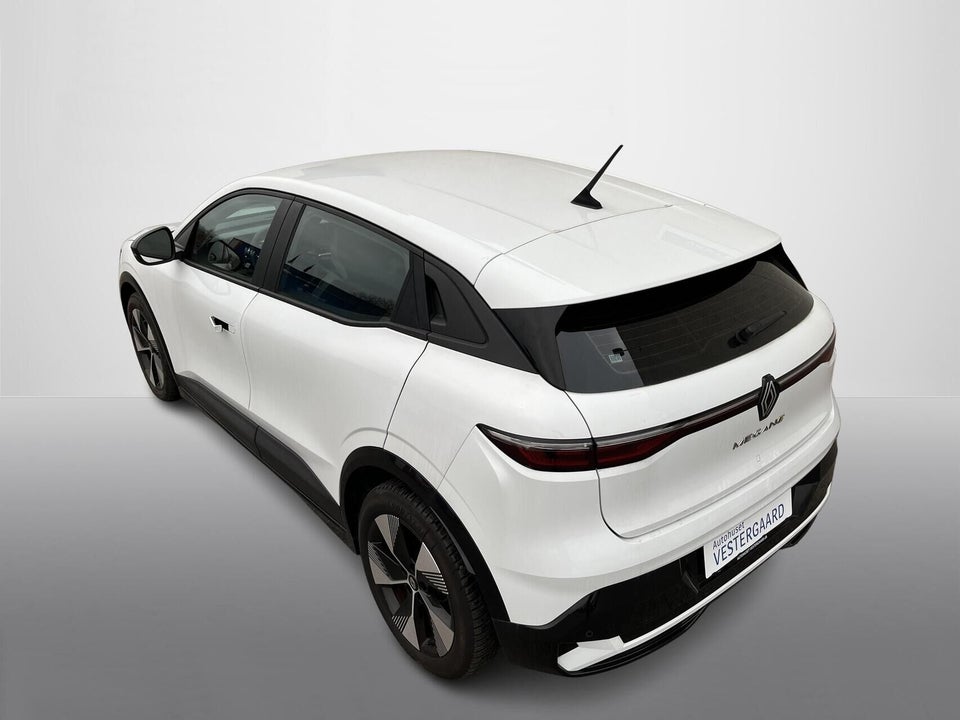 Renault Megane E-Tech 40 Equilibre 5d