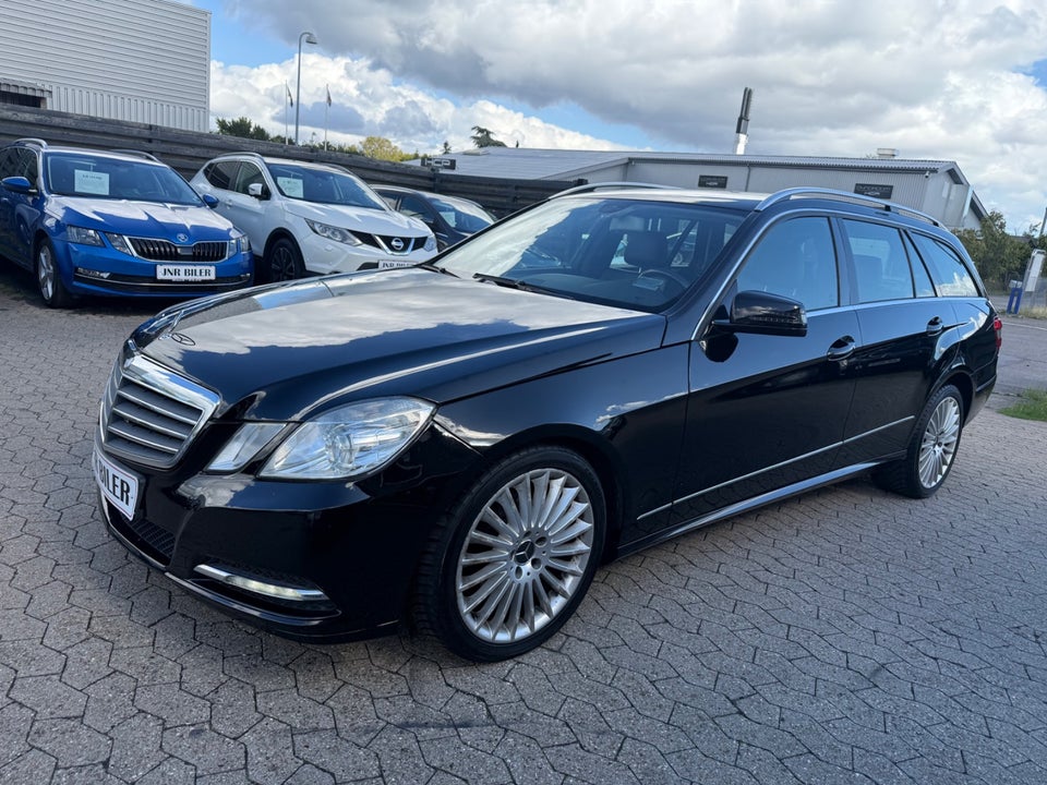 Mercedes E200 2,2 CDi Avantgarde stc. aut. 5d