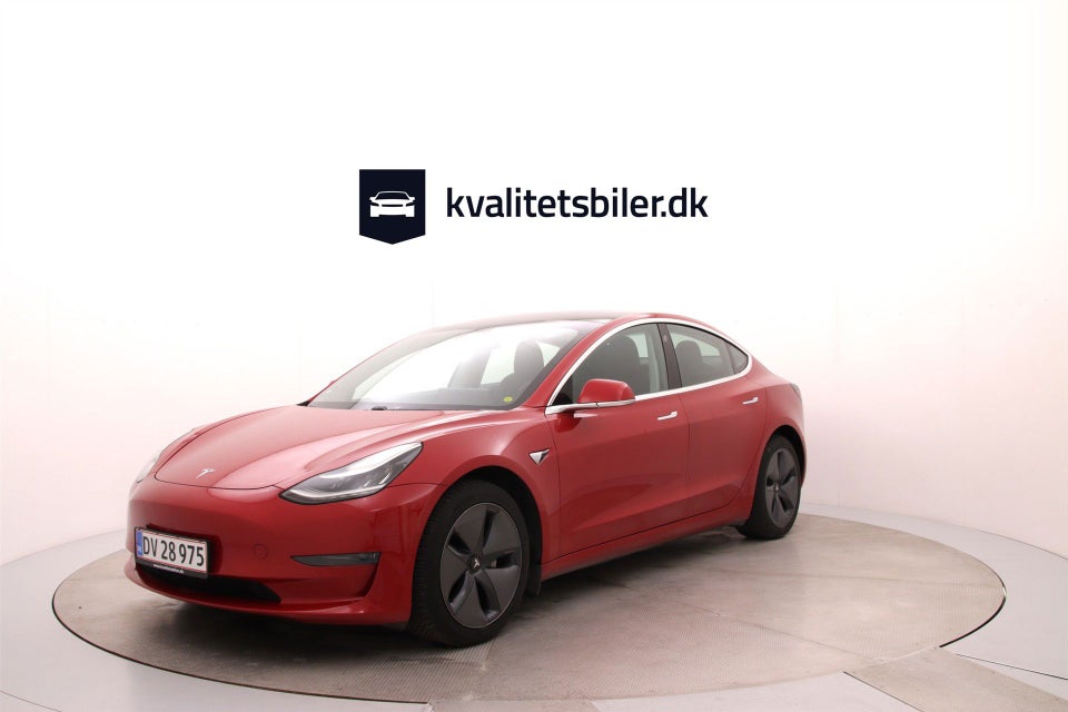 Tesla Model 3 Long Range AWD 4d