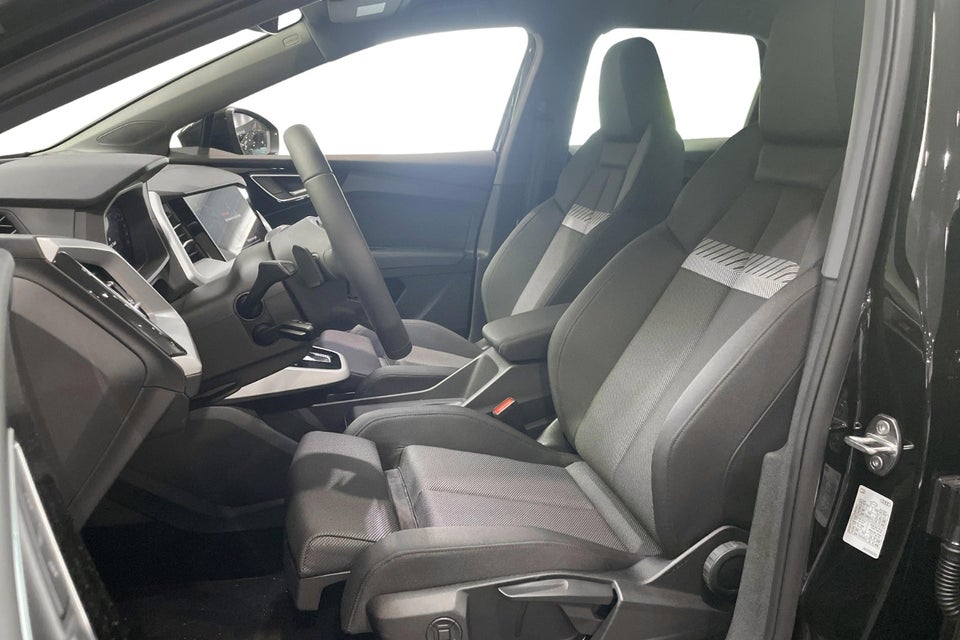 Audi Q4 e-tron 45 S-line 5d