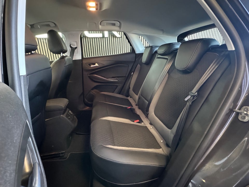 Opel Grandland X 1,6 Hybrid Ultimate aut. 5d