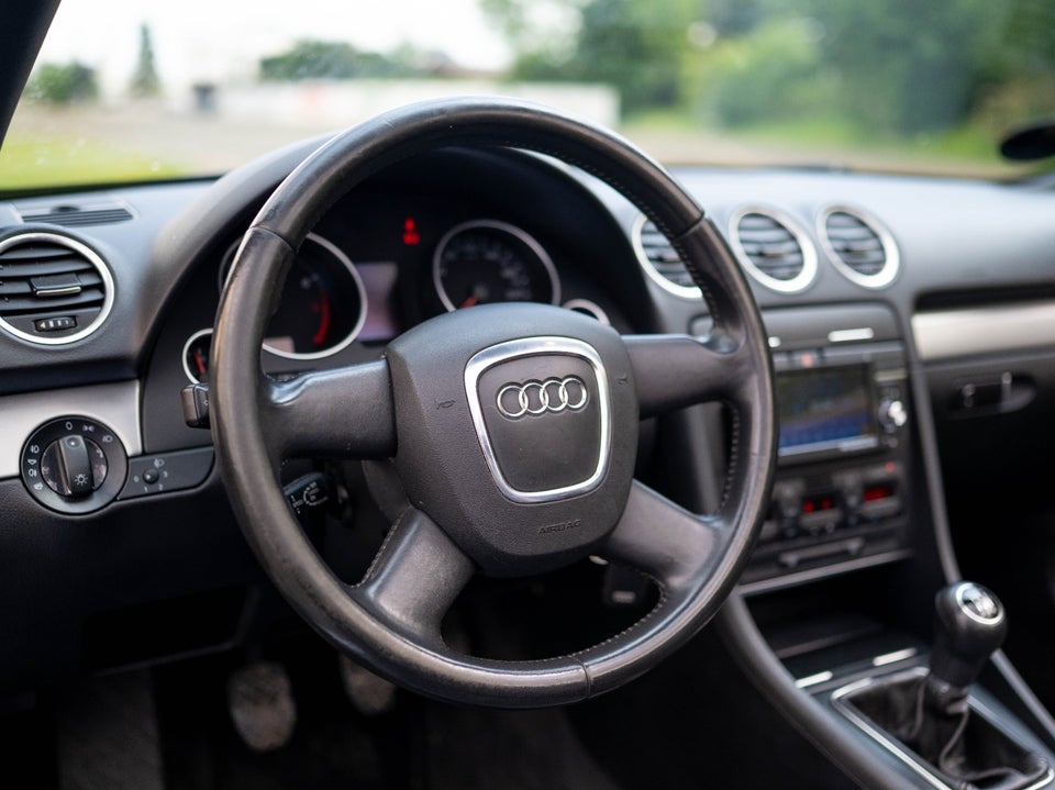 Audi A4 1,8 T 163 Cabriolet 2d