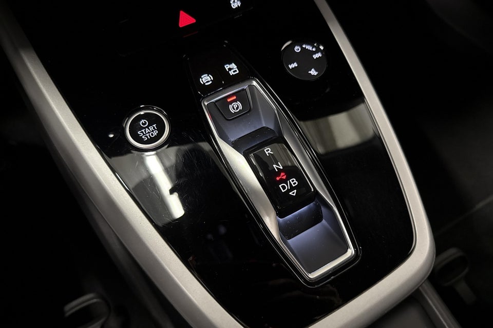 Audi Q4 e-tron 40 Attitude 5d