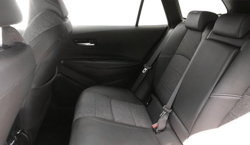 Toyota Corolla 1,8 Hybrid Active Premium Touring Sports MDS 5d