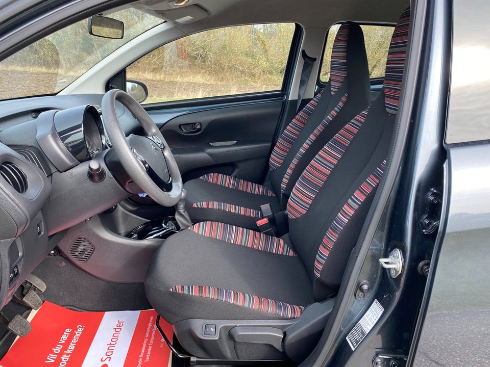 Citroën C1 1,0 VTi Street+ 5d