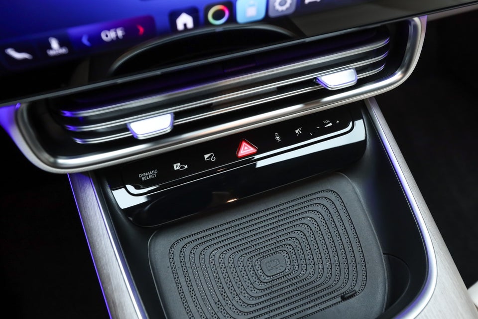 Mercedes CLA250+ EQ Progressive Premium 4d