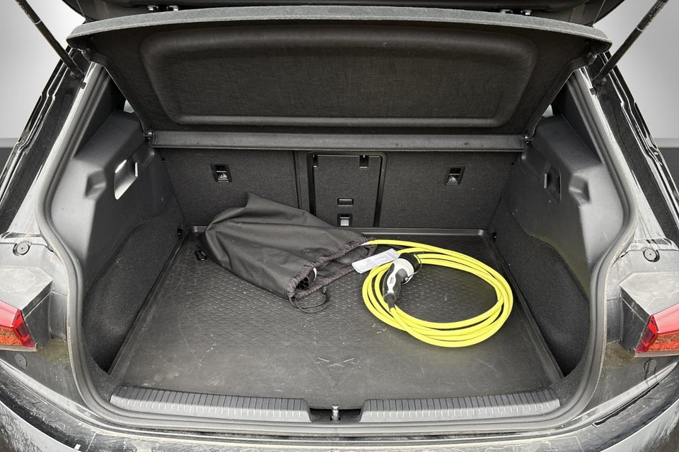 Cupra Born 77 Pasión 5d