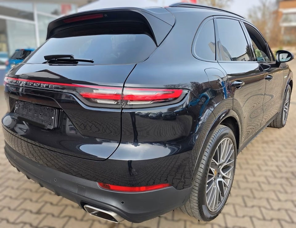 Porsche Cayenne 3,0 E-Hybrid Tiptr. 5d