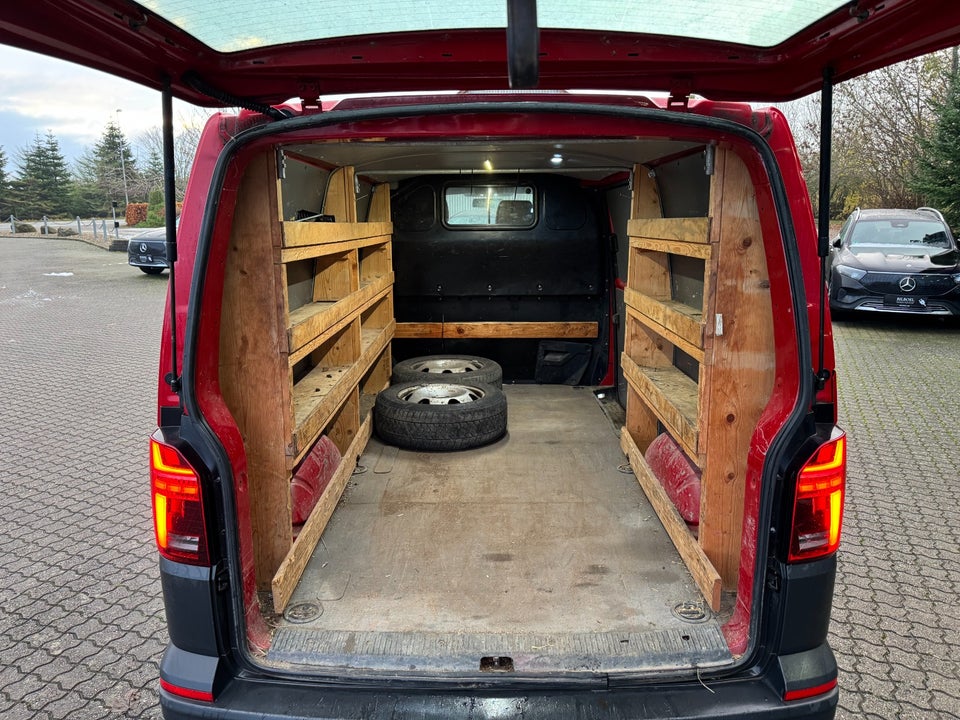 VW Transporter 2,0 TDi 150 Kassevogn 4Motion lang