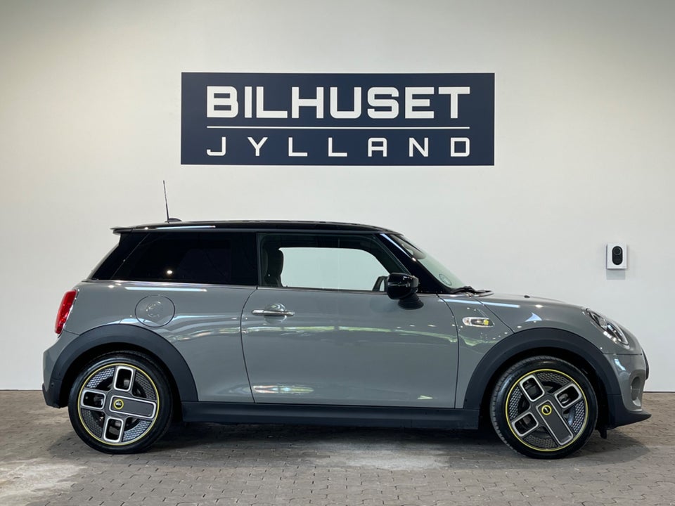 MINI Cooper SE Trim M 3d