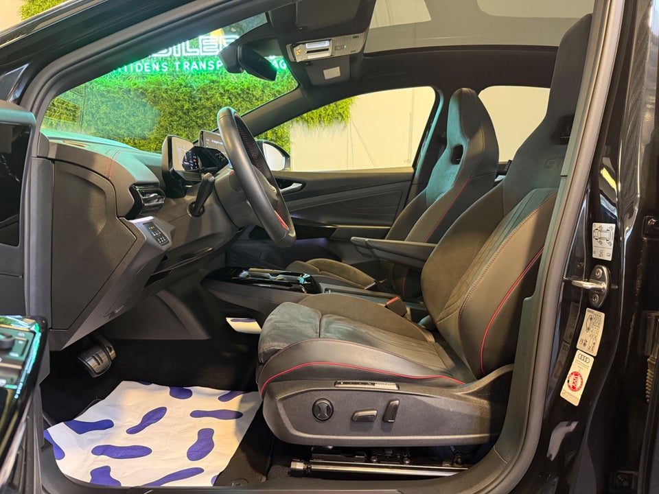 VW ID.5 77 GTX 75 Years Edition 4Motion 5d