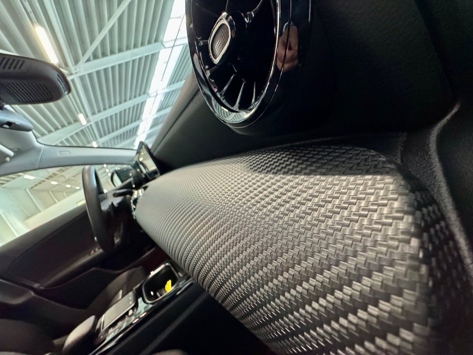 Mercedes A250 e 1,3 Progressive Line aut. 4d