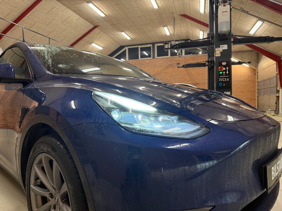 Tesla Model Y Long Range AWD 5d