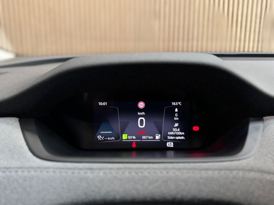 Skoda Enyaq 80 iV Loft 5d