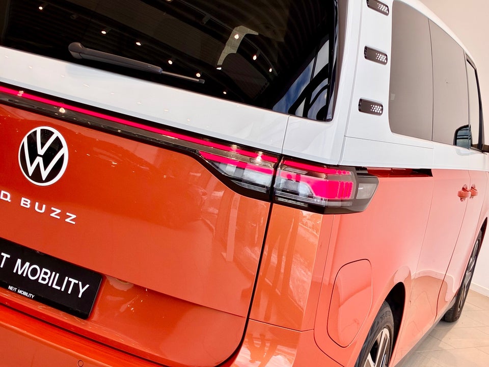 VW ID.Buzz 77 Style SWB 5d