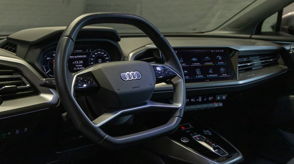 Audi Q4 e-tron 45 quattro 5d