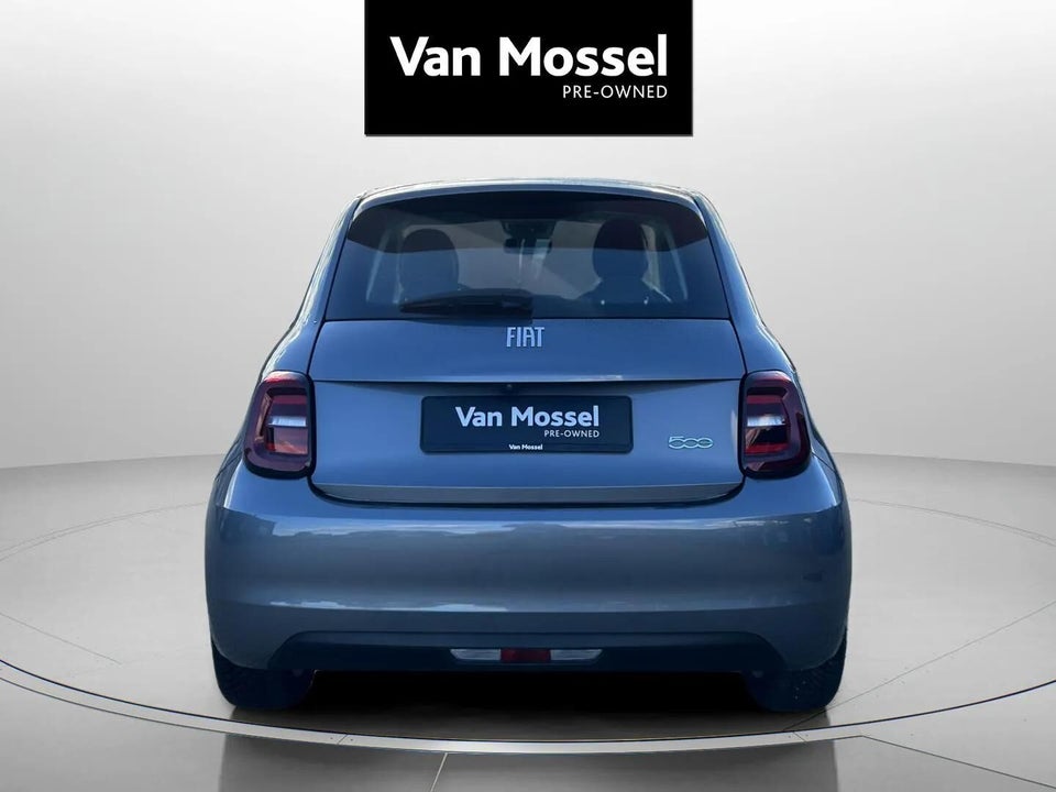 Fiat 500e 42 Icon 3d