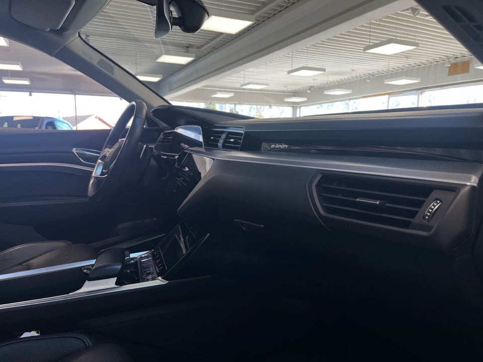 Audi e-tron 55 Advanced Sportback quattro 5d