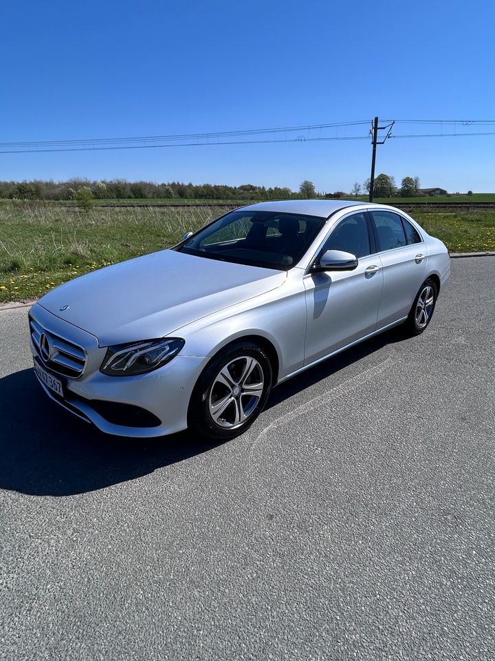 Mercedes E200 2,0 aut. 4d