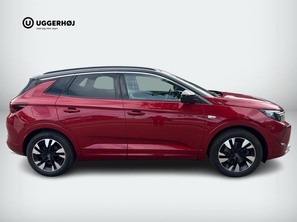 Opel Grandland 1,6 Hybrid Ultimate Sport Pack aut. 5d