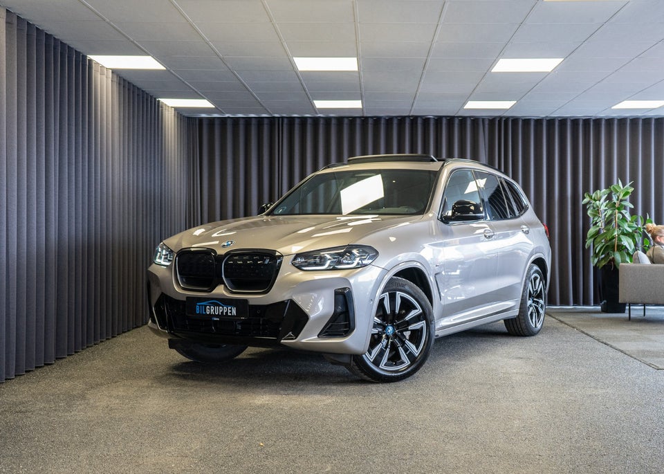 BMW iX3 Charged M-Sport 5d