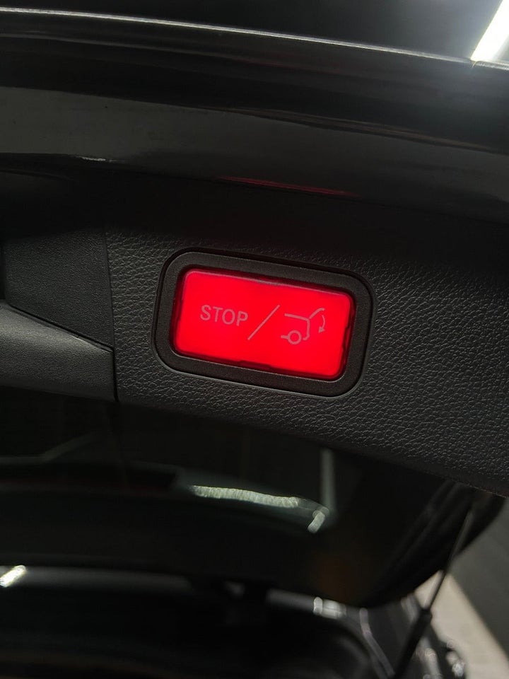 Mercedes C220 d 2,0 AMG Line Night Edition stc. aut. 5d