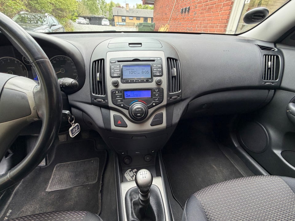 Hyundai i30 1,4 CVVT 109 Comfort 5d
