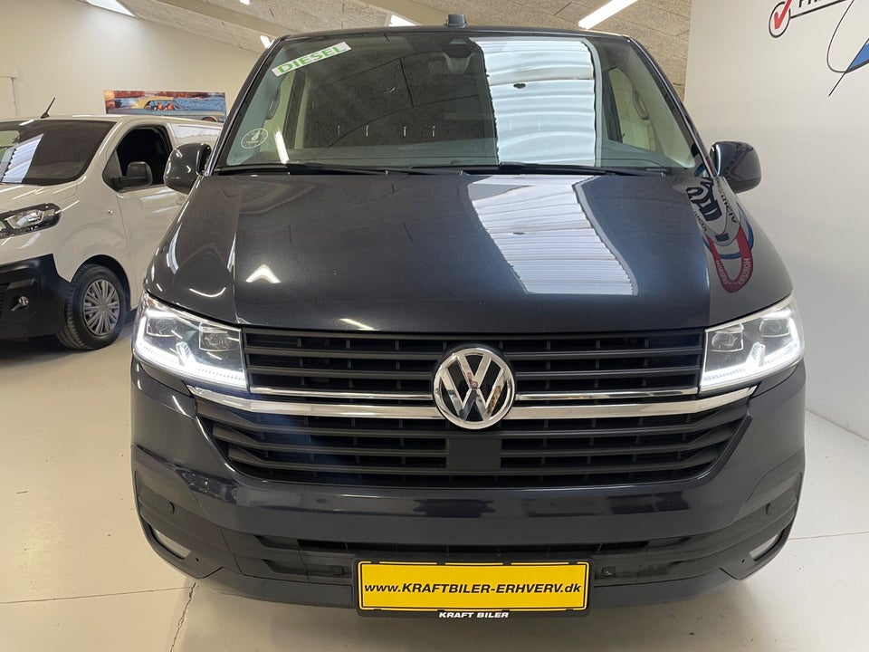 VW Transporter 2,0 TDi 199 Kassevogn DSG kort