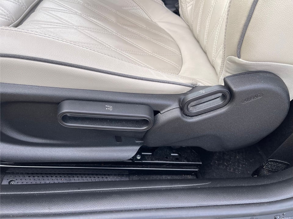 MINI Cooper SE Collection 3d