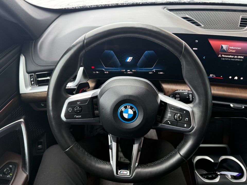 BMW iX1 xDrive30 M-Sport 5d