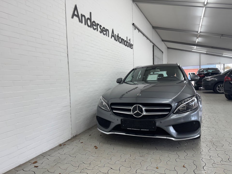 Mercedes C220 d 2,2 AMG Line stc. aut. 5d