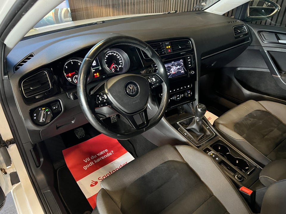 VW Golf VII 2,0 TDi 150 Highline Variant BMT 5d